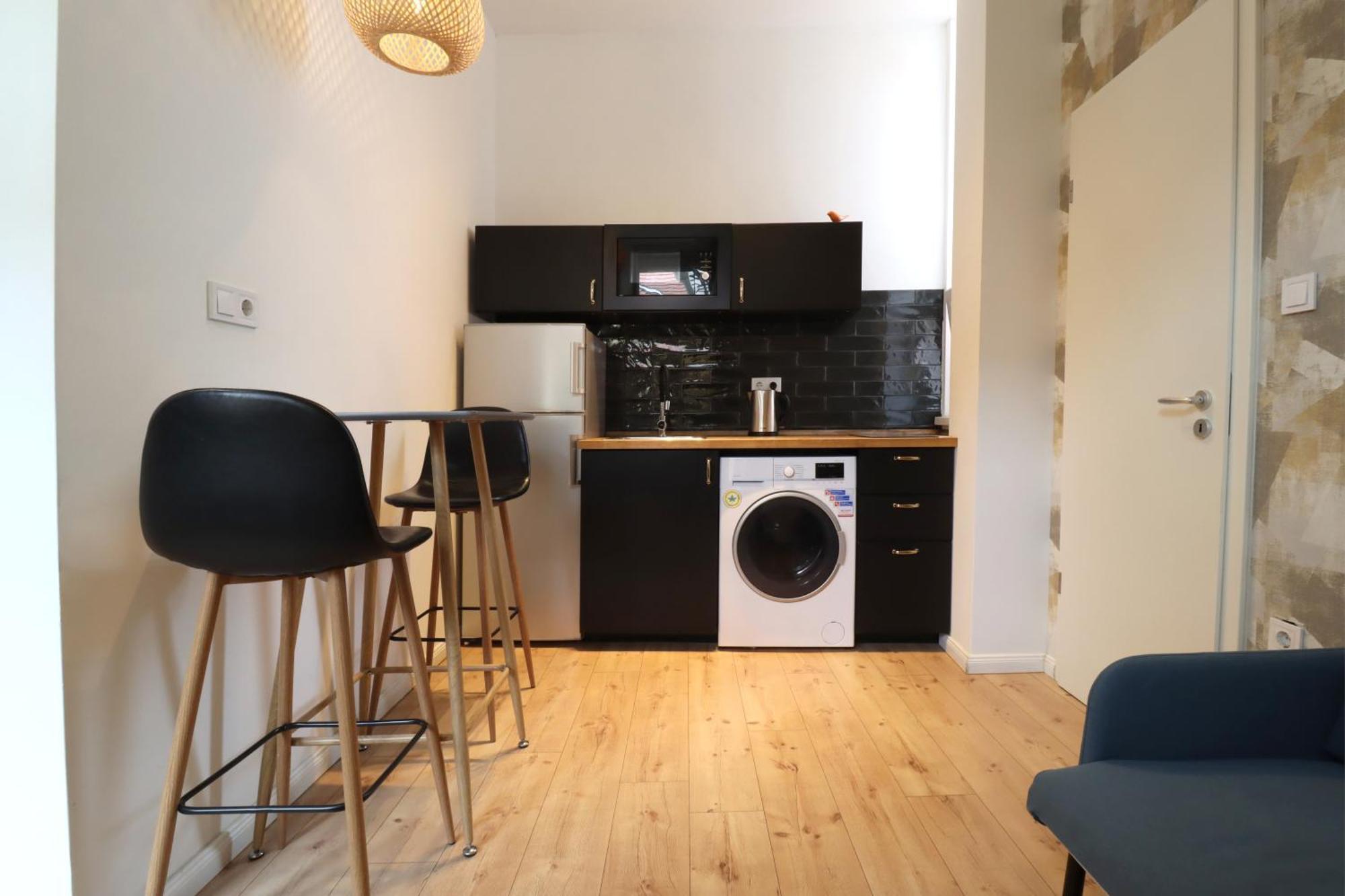 A13 Downtown Apartments With Parking Будапеща Екстериор снимка